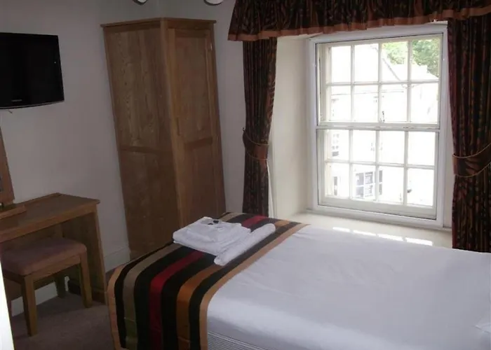 Radstock Hotel – RelaxInnz