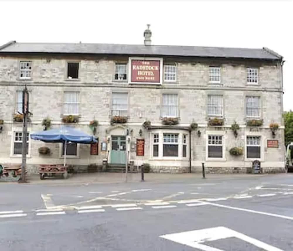 Near Bath 3* Radstock