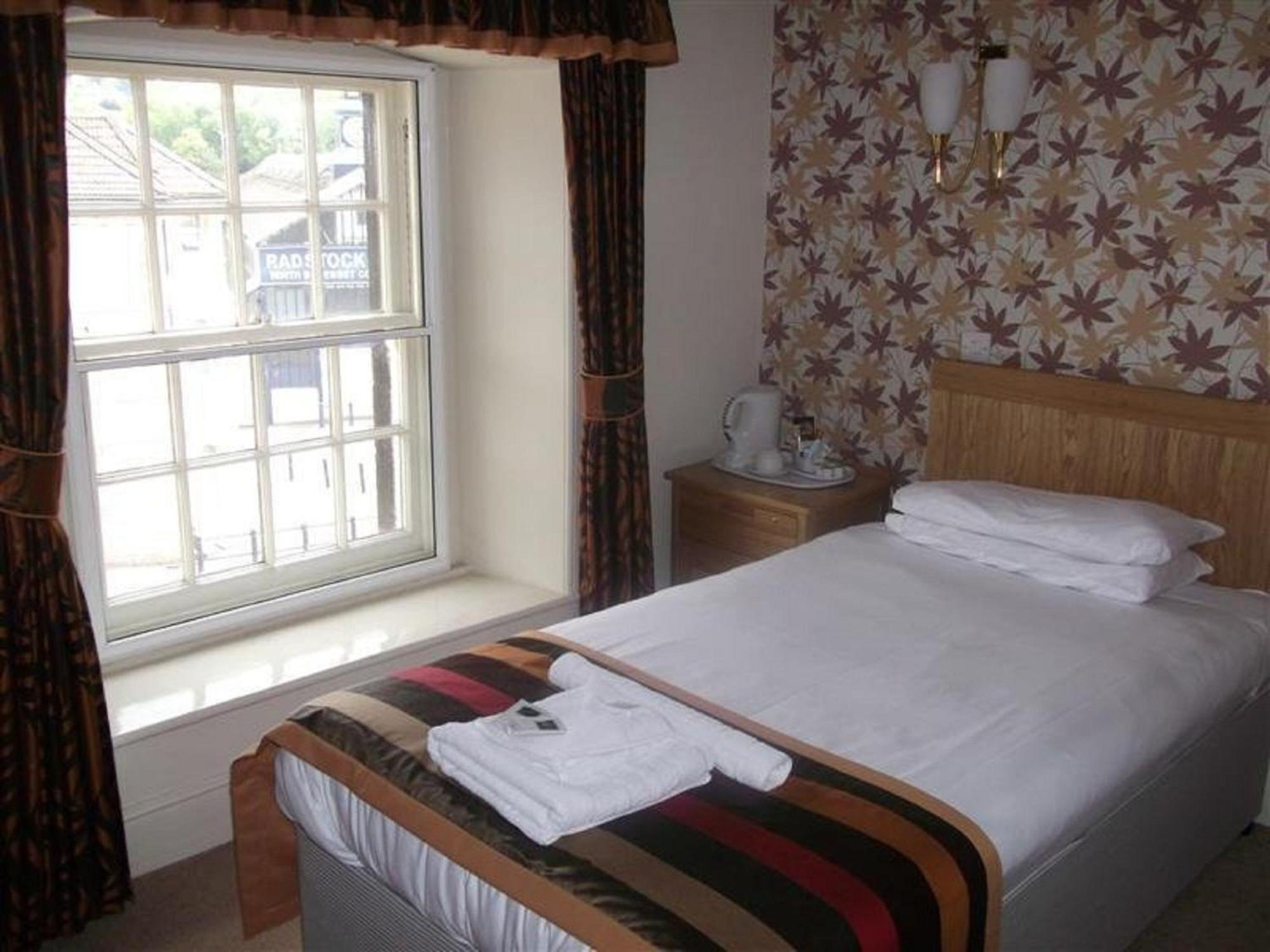 Hotel Near Bath 3*
