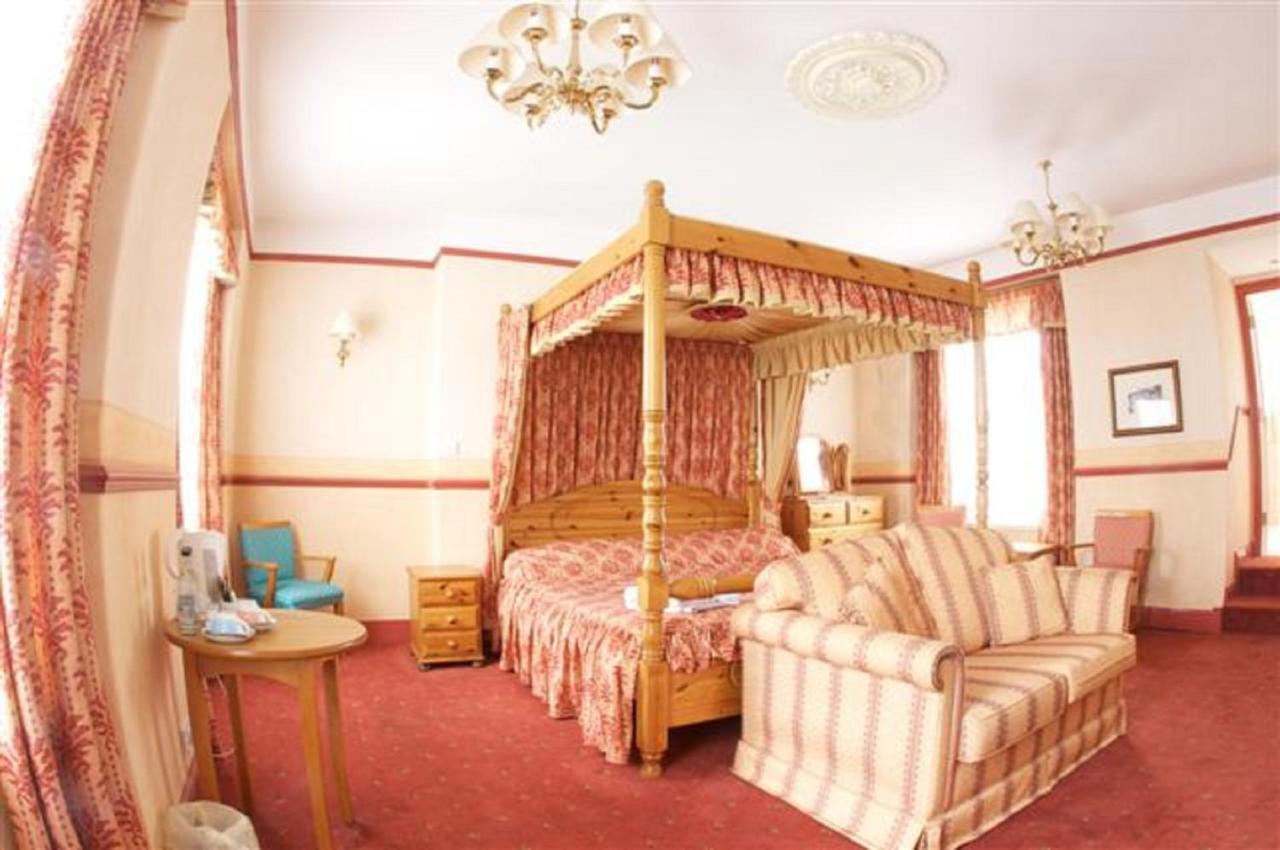 Hotel Near Bath 3*